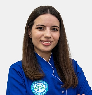 Pleshakova Maryna Pleshakova Maryna - Lumi-Dent dentistry